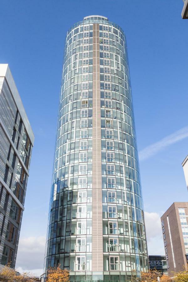 Kew Eye Apartments Brentford London Bagian luar foto